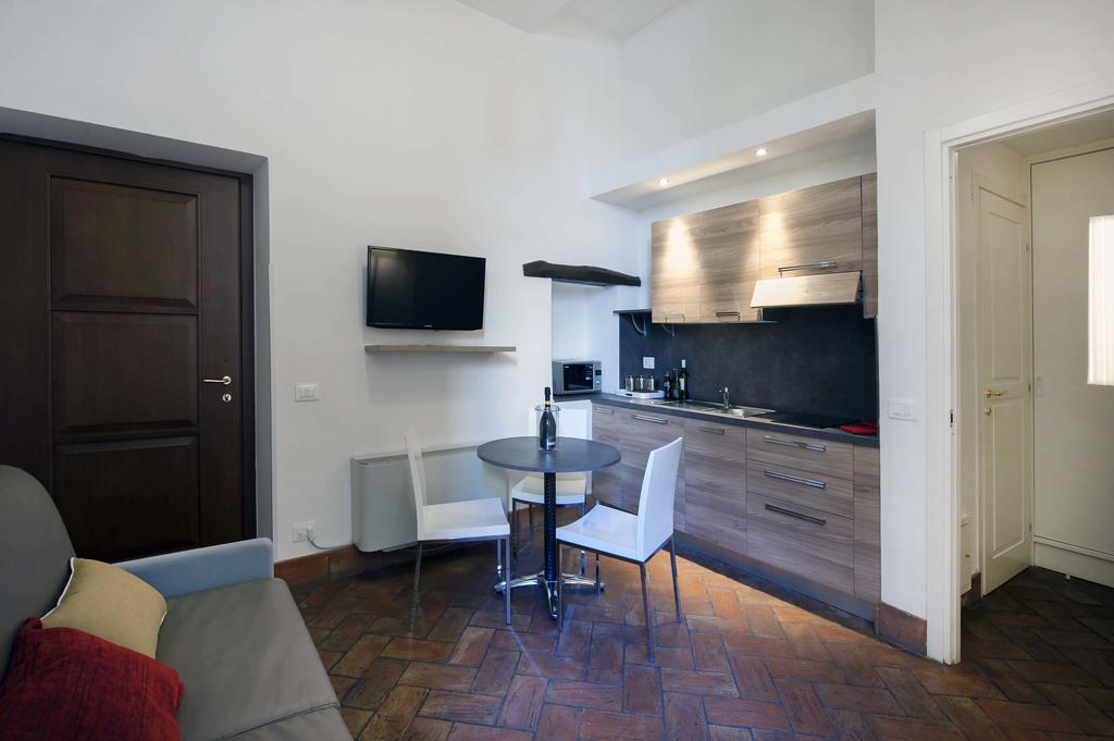רומא Navona Luxury Apartments מראה חיצוני תמונה