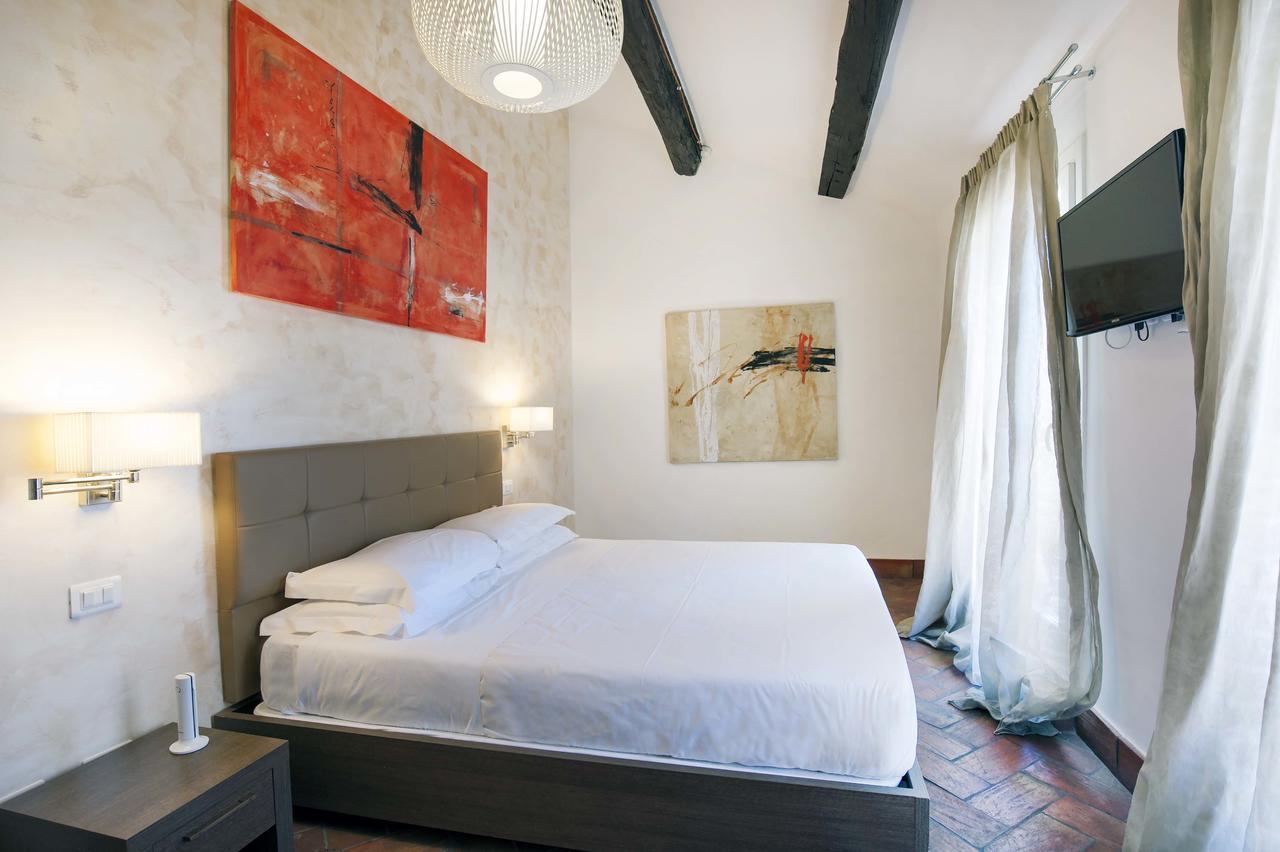 רומא Navona Luxury Apartments מראה חיצוני תמונה