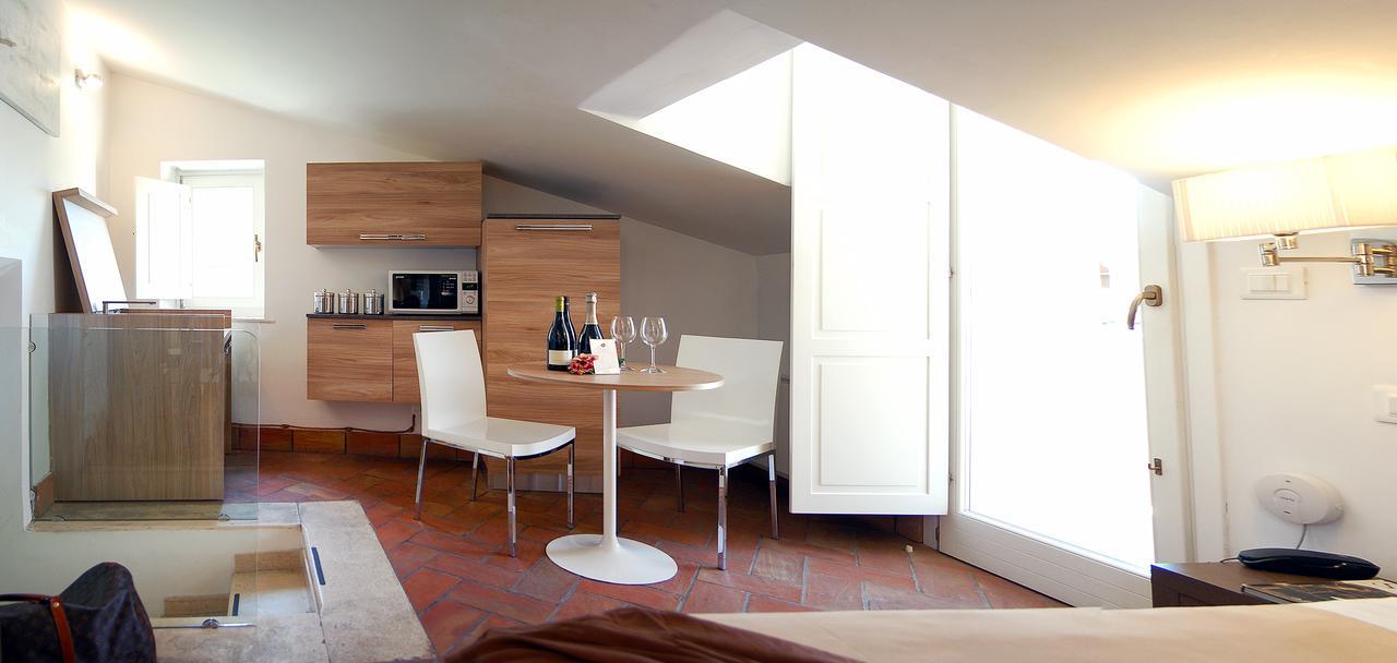 רומא Navona Luxury Apartments מראה חיצוני תמונה