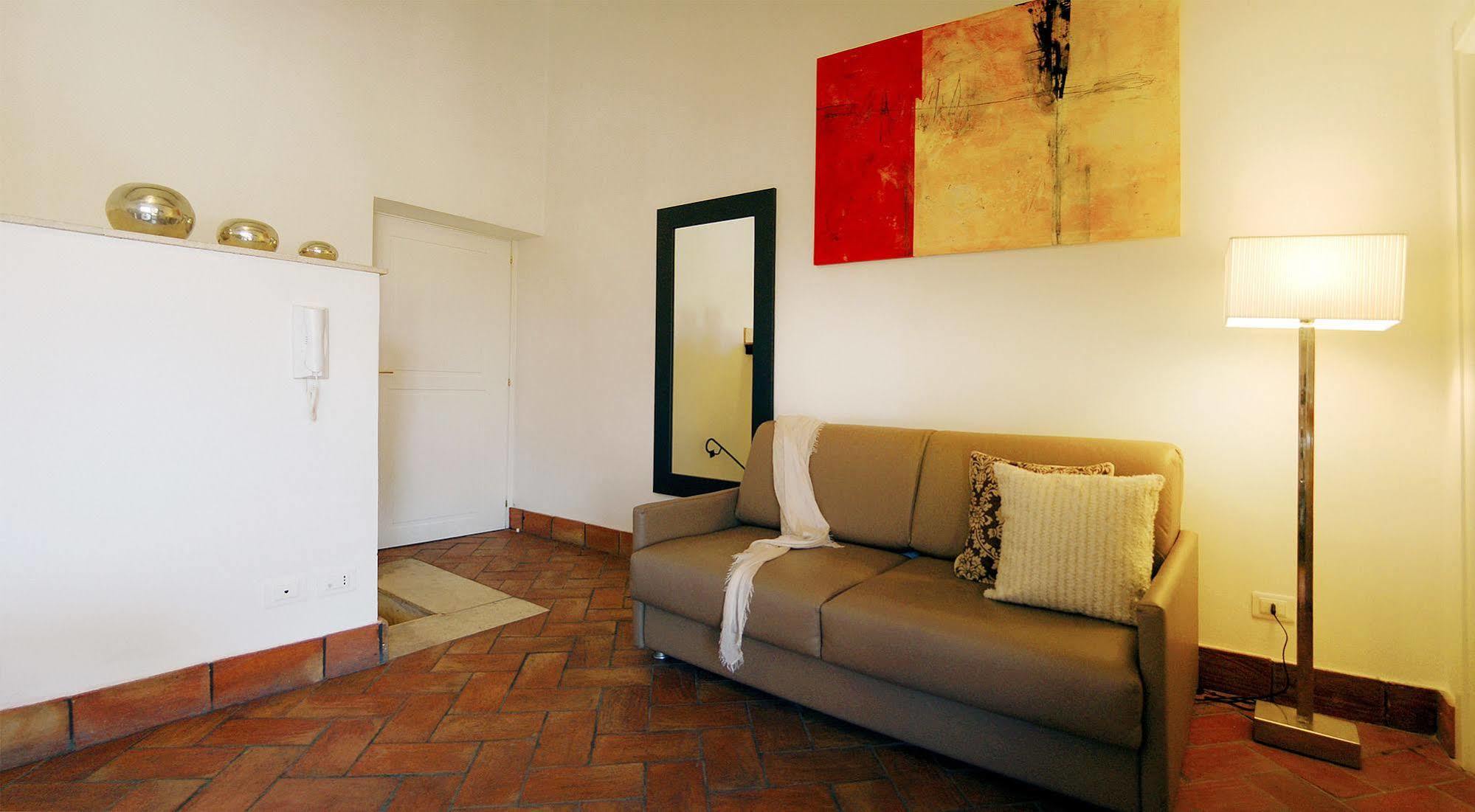 רומא Navona Luxury Apartments מראה חיצוני תמונה