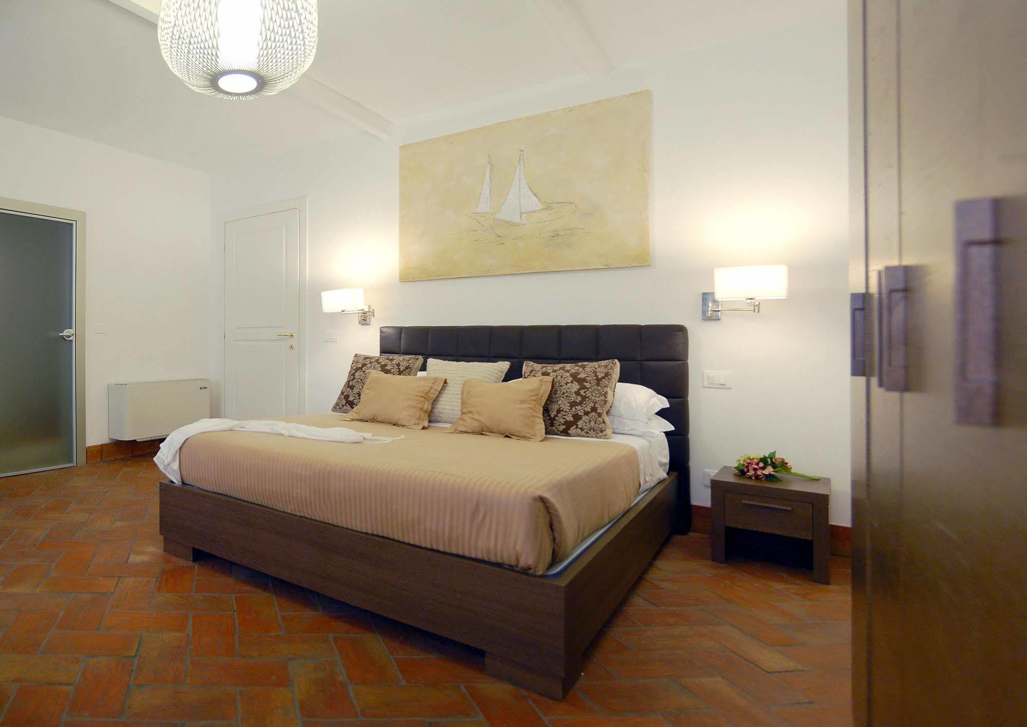 רומא Navona Luxury Apartments מראה חיצוני תמונה