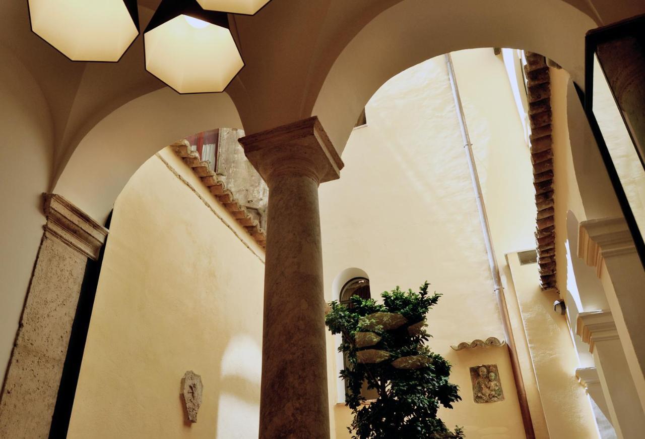 רומא Navona Luxury Apartments מראה חיצוני תמונה